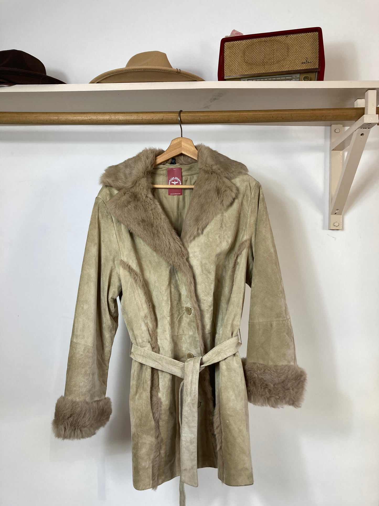 VINTAGE 80's REAL LEATHER SHEARLING COAT