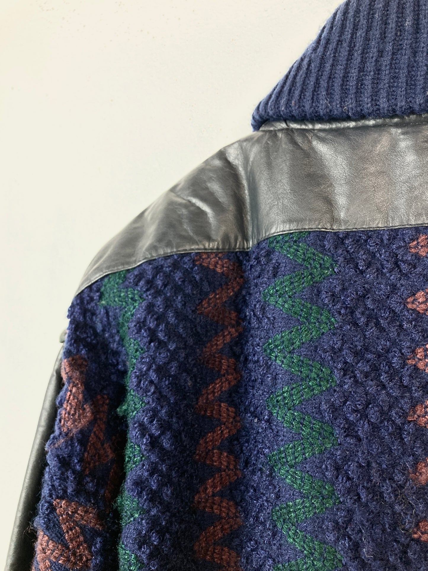 VINTAGE 80s KNITTED LEATHER BOMBER JACKET