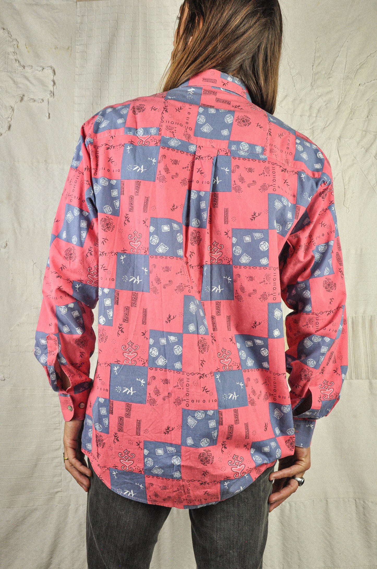 VINTAGE 90's COTTON GEOMETRIC BANDANA LONG SLEEVE SHIRT